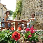 Holiday home Gite Le Figuier
